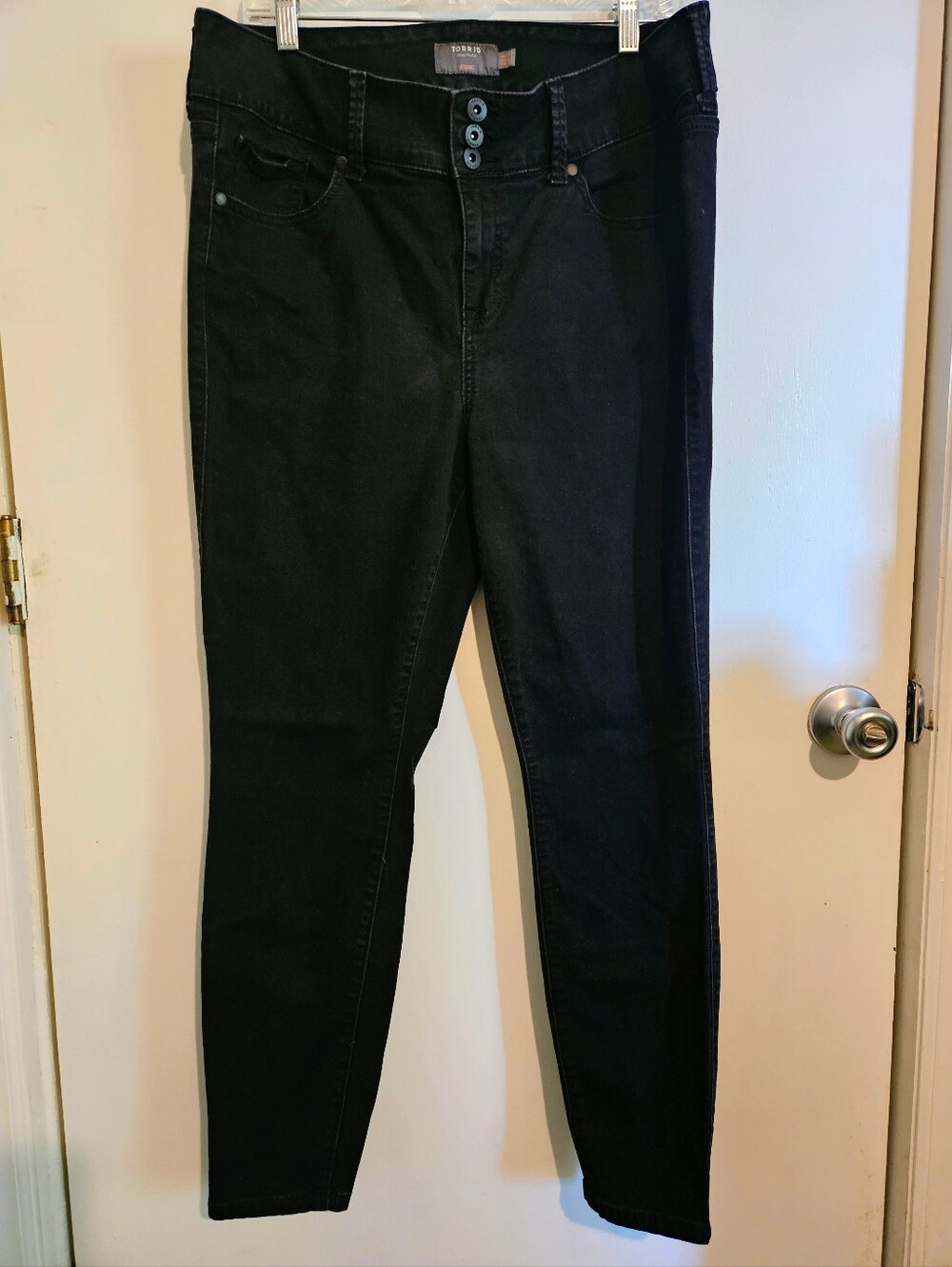 Torrid Super Soft Black Skinny Jeggings Women’s 16R Stretch 5 Pocket